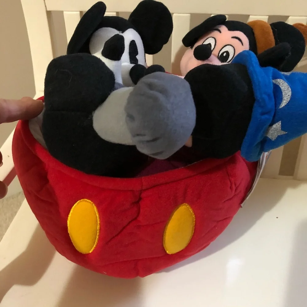 Adorable Disney 70th Anniversary Plush Set - With Tags